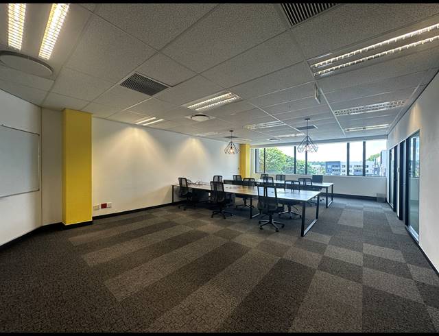 315M² OFFICE TO LET IN SANDTON CENTRAL